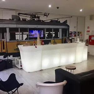 Golden Tram 242 Suites&hostel , Lissabon Portugal